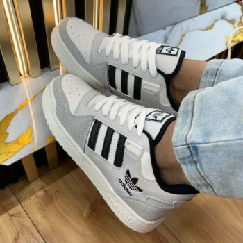 Zapatilla Forum Unisex Blanco y Negro