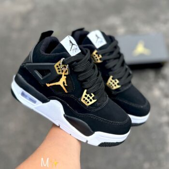 Zapatilla Jordan Retro Negro