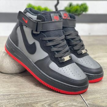 Zapatilla Nike Unisex Bota Force One Negra y Roja