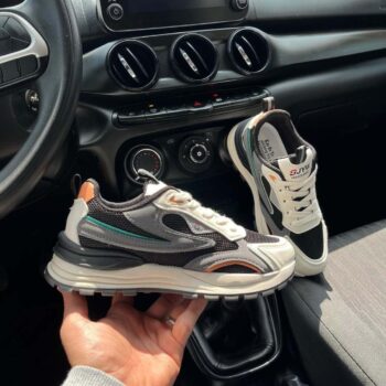 Zapatilla Importada Negra Estambul