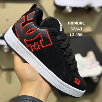 Zapatilla DC Negro y Roja