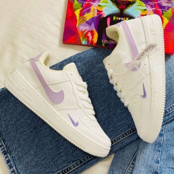 Zapatilla Nike Air Force One Blanco Lila