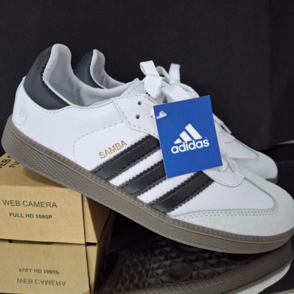 Zapatilla Adidas Samba Rayas Negras