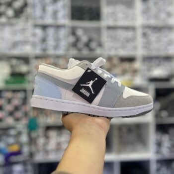 Zapatilla Jordan Gris Blanco y Azul