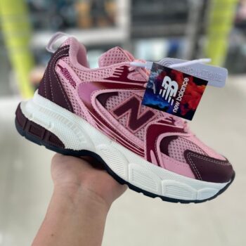 Zapatilla New Balance 530 v2 Vino Rosa