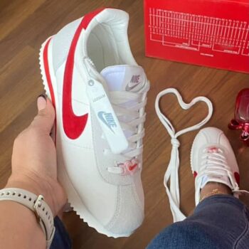 Zapatilla Nike Cortez San Valentin