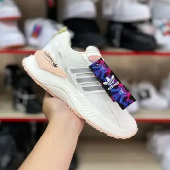 Zapatilla Adidas Beige y Salmon Shark