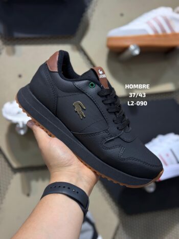 Zapatilla Lacoste Negro y Cafe