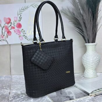 Bolso Chic Negro Texturizado con Monedero