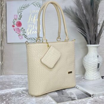 Bolso Chic Beige Texturizado con Monedero
