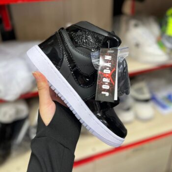 Teni-Bota Jordan Negra Charolada