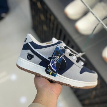 Zapatilla Nike Osito Gris y Azul