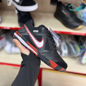 Zapatilla Futsal Nike Negro y Rojo