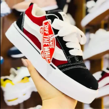 Zapatilla Vans Potato Negra Blanca y Roja