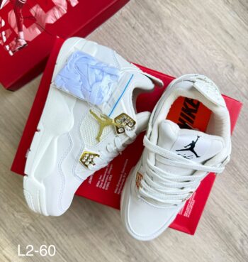 Zapatilla Jordan Unisex Retro 4 Blanco y Dorado