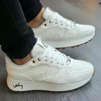 Zapatilla Velez Texturizada Crema