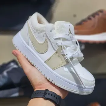 Zapatilla Retro Nike Gris Caoba