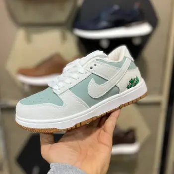 Zapatilla Nike Gris y Verde