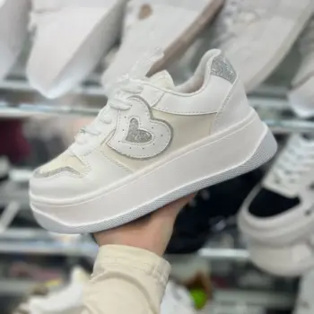 Zapatilla Plataforma Blanco Beige y Plata Corazon