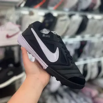 Zapatilla Gato Futsal Negro y Blanco