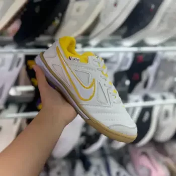 Zapatilla Gato Futsal Blanco y Amarillo